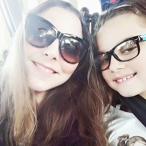 Meet your Posher, Desiree